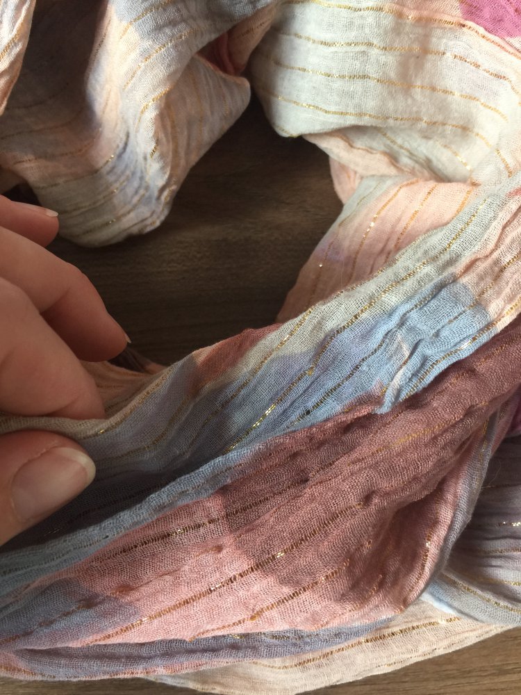 Großes Tuch mit Glitzerstreifen