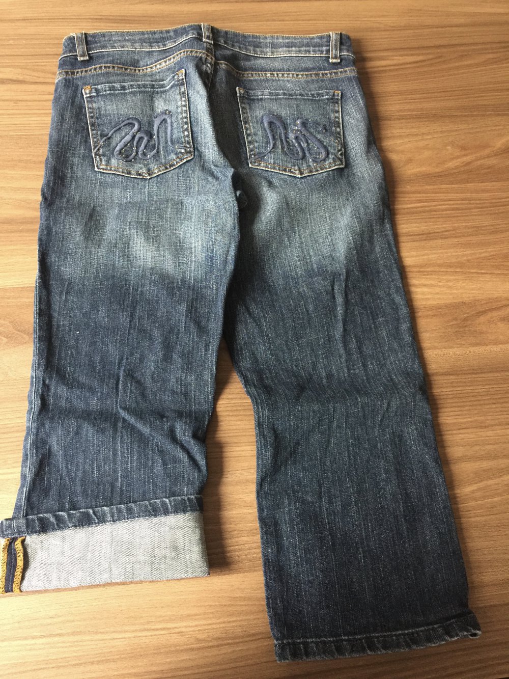 Dunkle Caprijeans Gr. 38