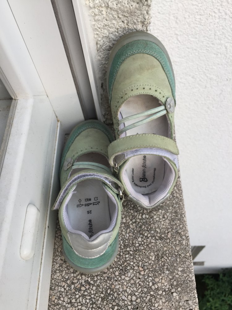 Mintgrüne Ballerina/Sandalen Gr. 26