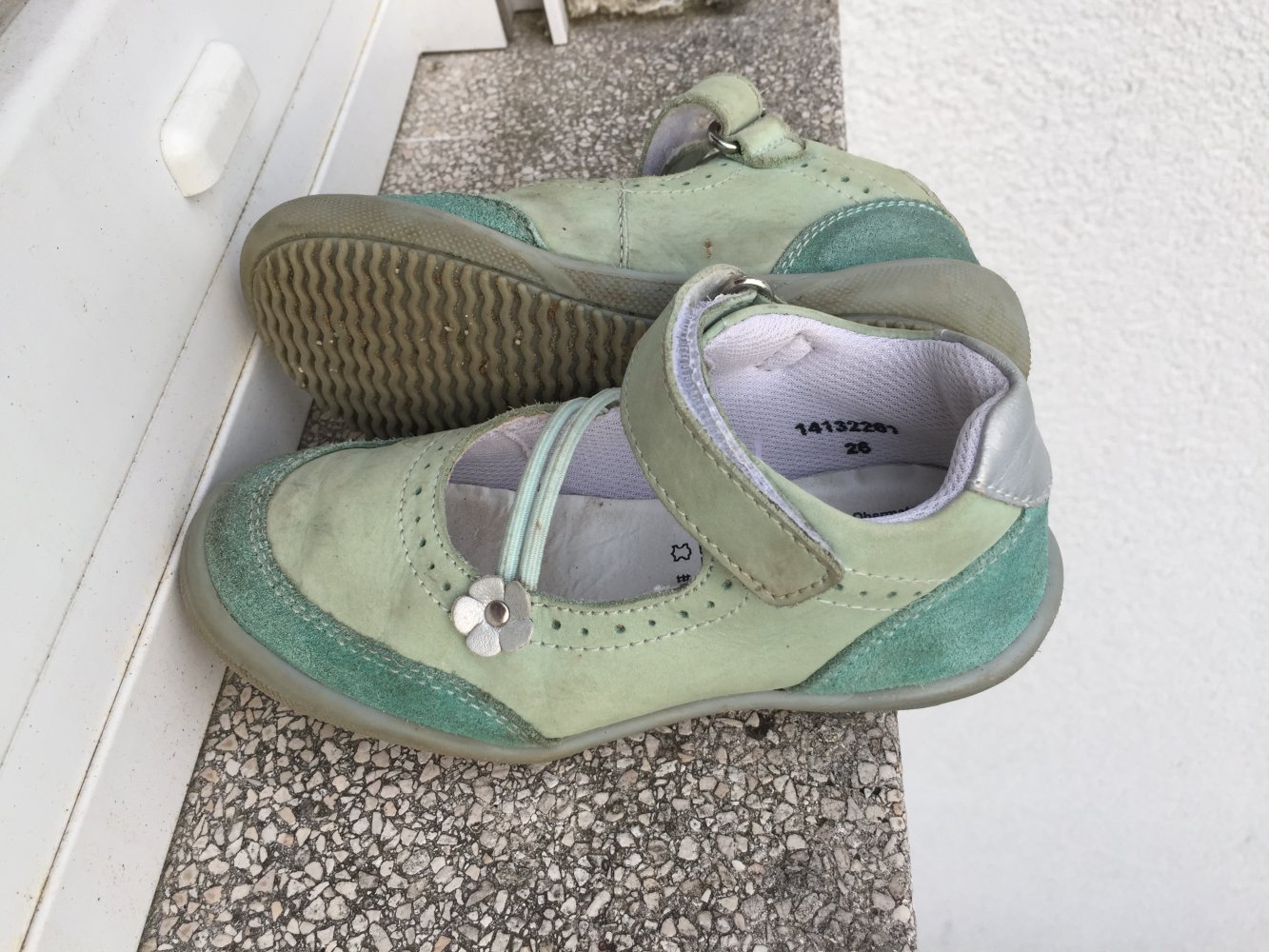 Mintgrüne Ballerina/Sandalen Gr. 26