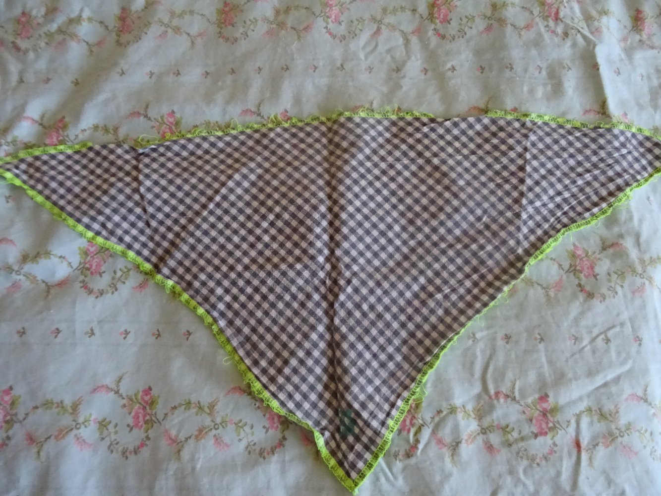 Kleines Dreieckstuch Kinder Hunde Baumwolle kariert Kleinkariert BERLIN