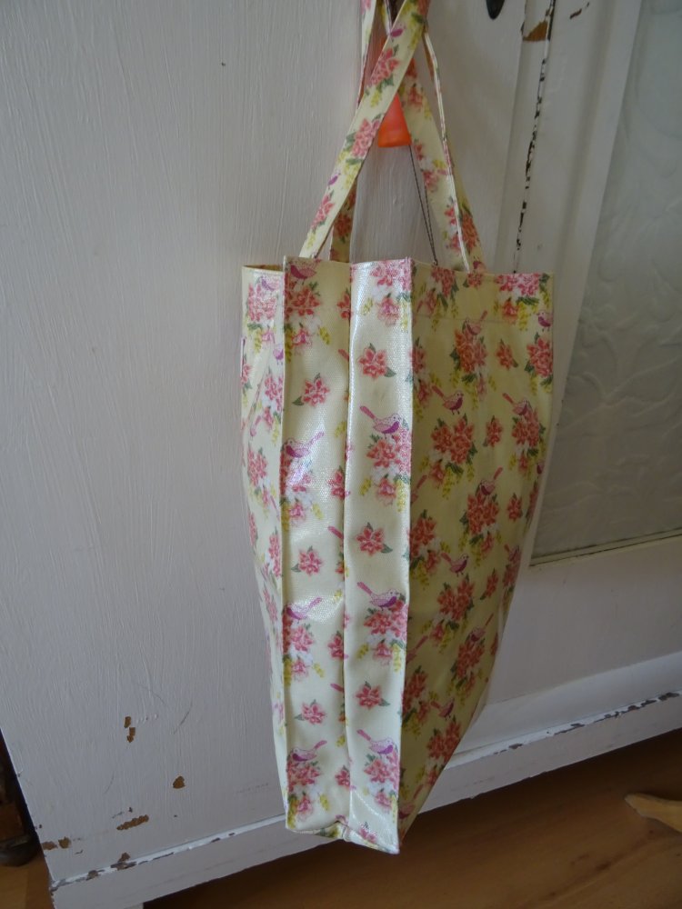 Vintage Tasche Wachstuch ungenutzt Beuteltasche  Umhängetasche Vögel Blumen BERLIN