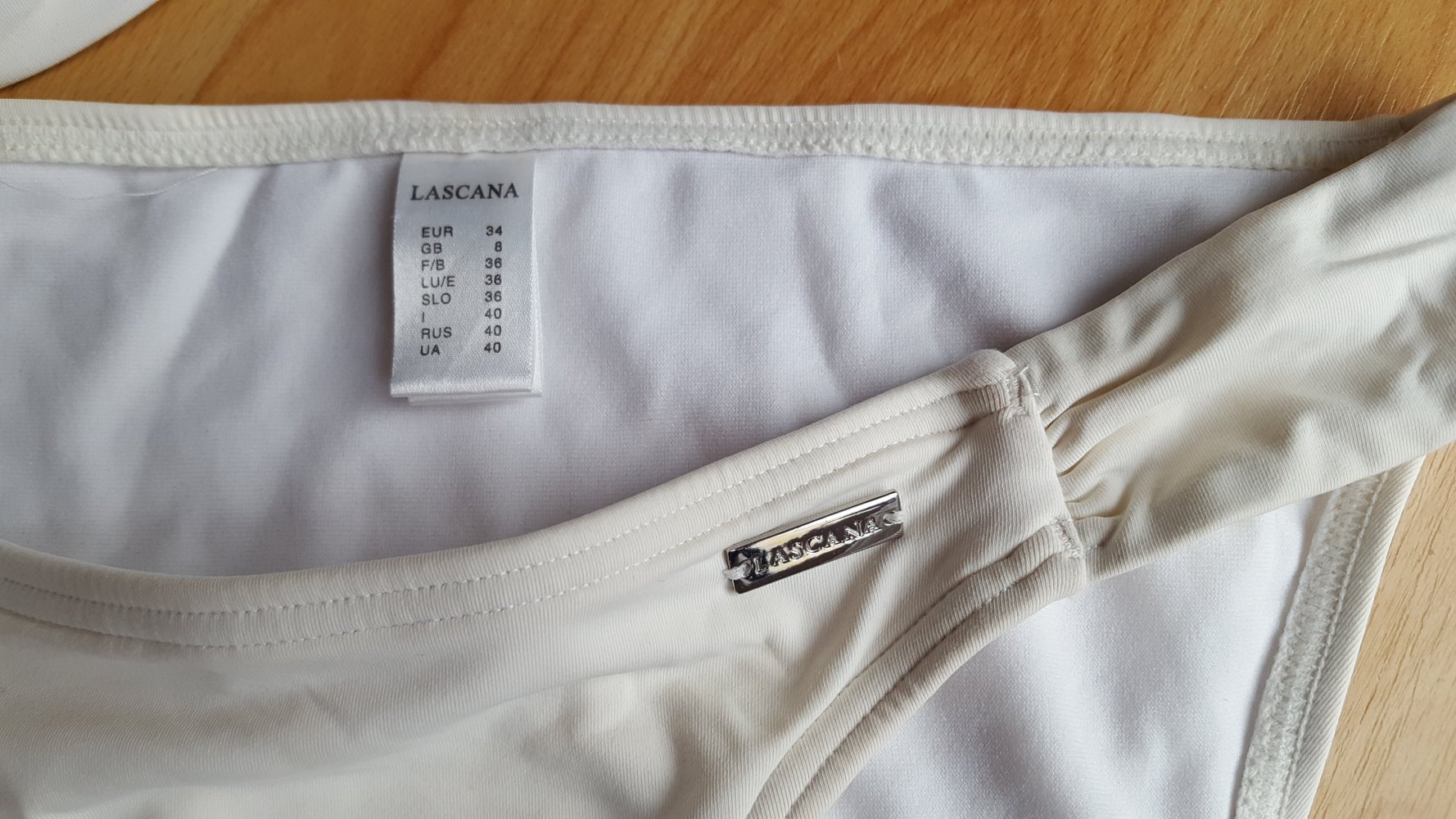 schicker weißer Bandeau/Neckholder Bikini