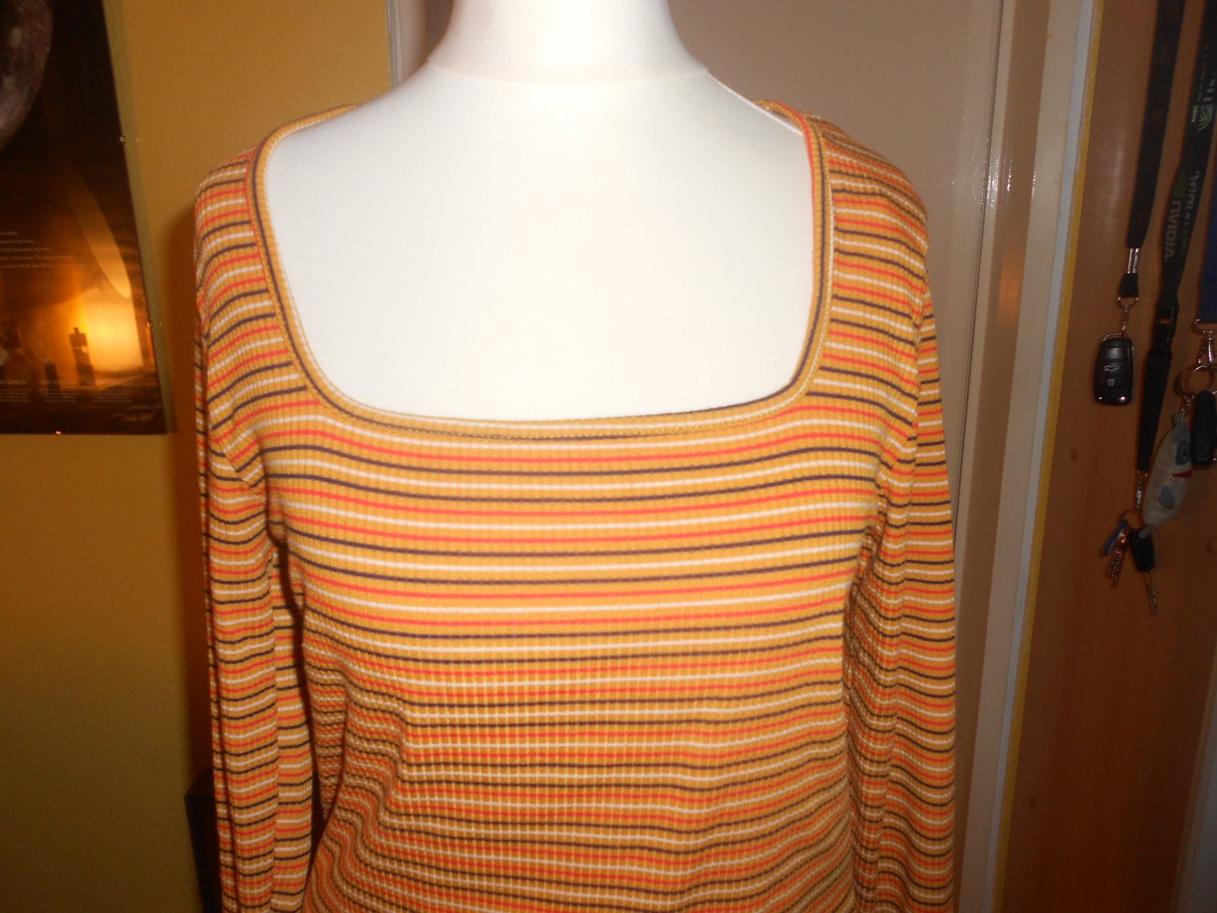 Caution to the Wind - gestreiftes cropped Shirt Gr. M