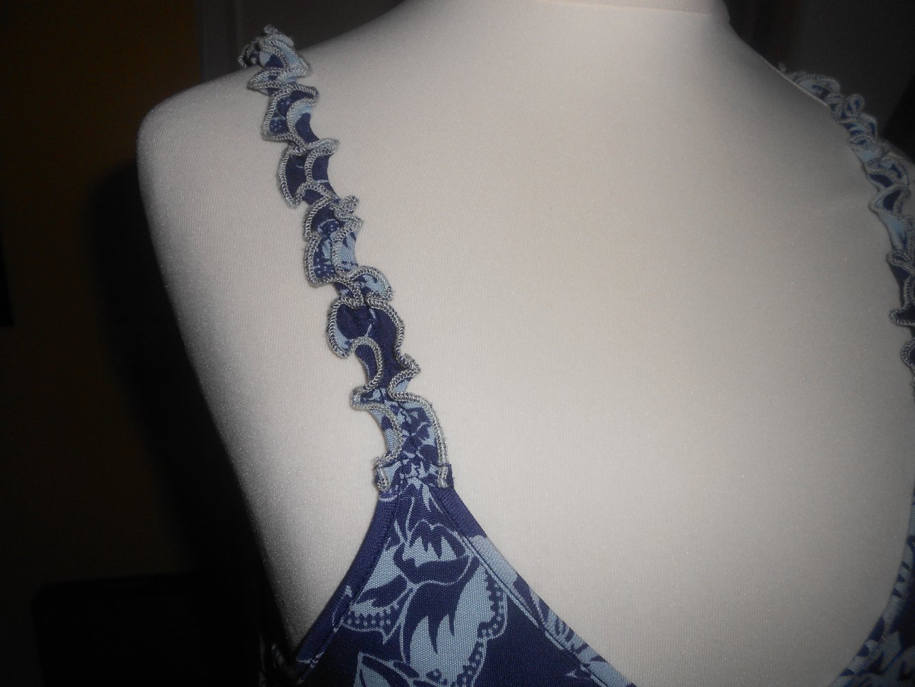 Garrina - schmales geblümtes Sommerkleid Gr. 38