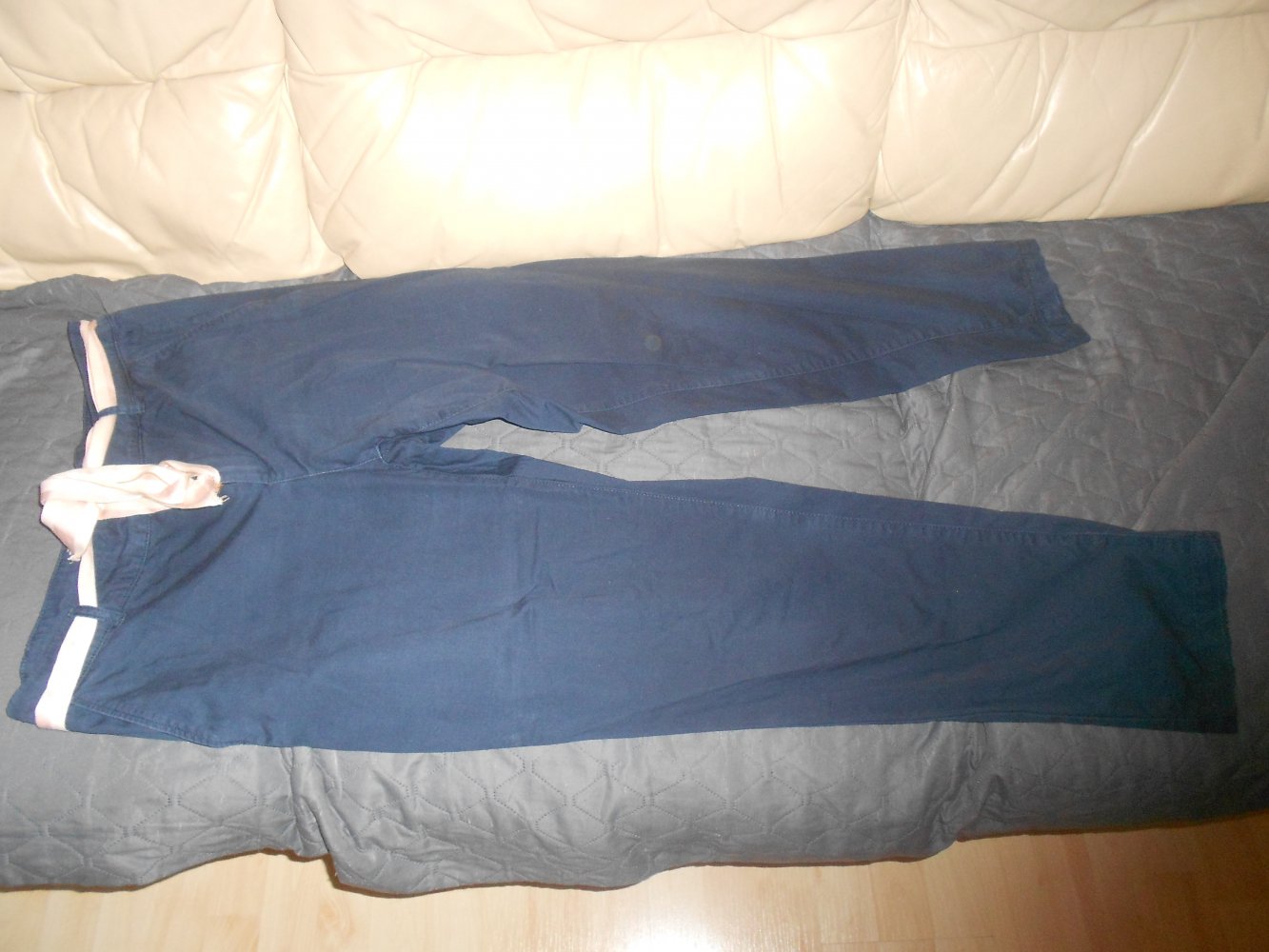 Orsay - dunkelblaue Chino Gr. 40