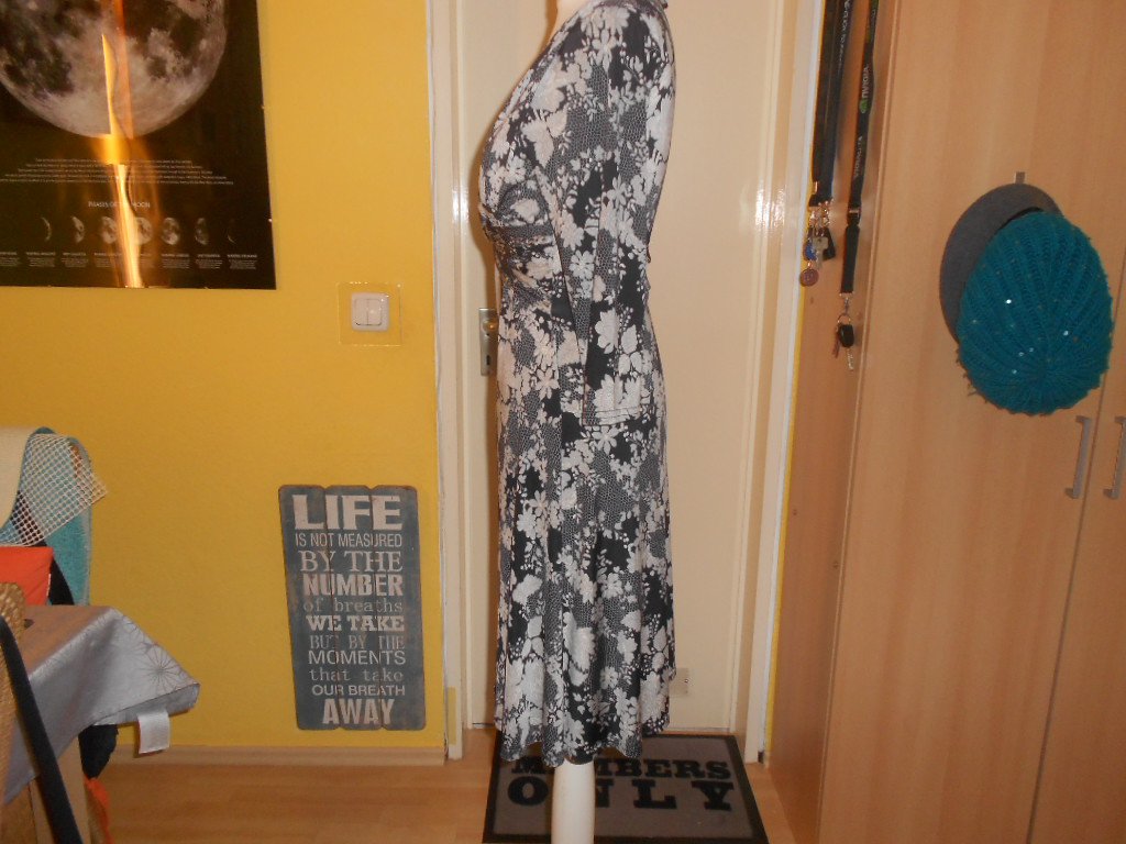 Filles de Paris- geblümtes Kleid Gr. S