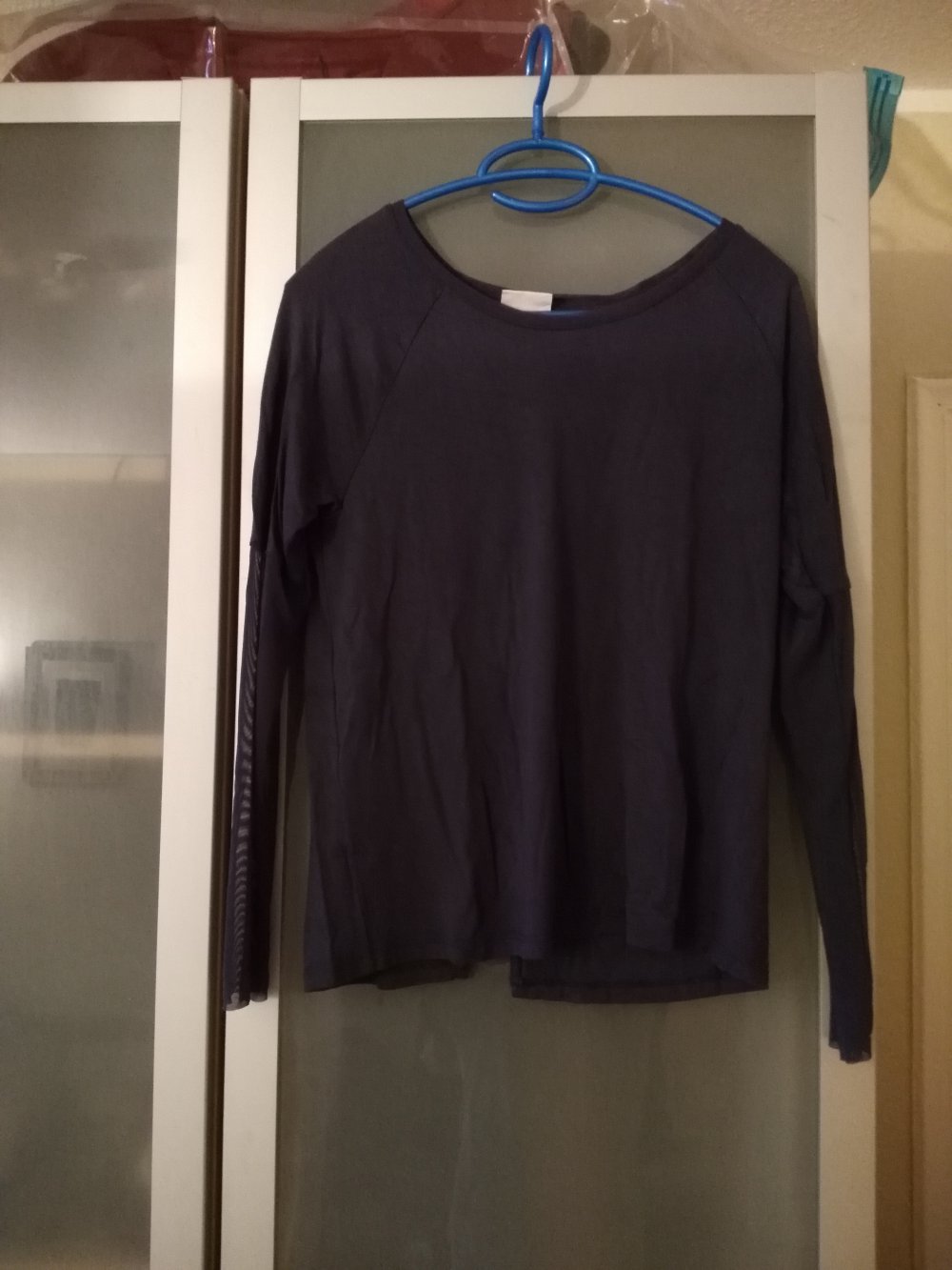 Langarm Shirt dunkelblau offenes Rückenteil Gr. S