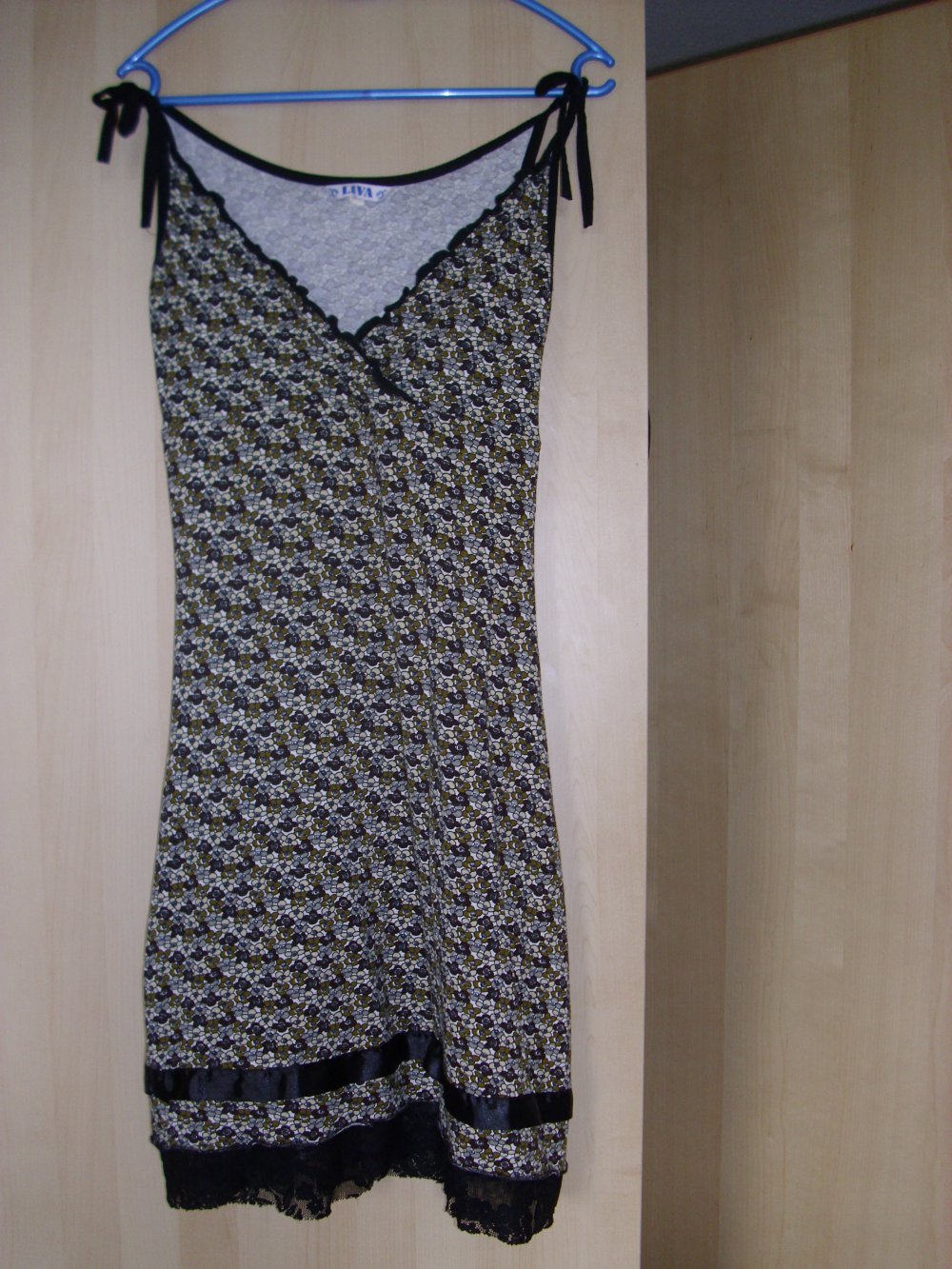 Kleid Sommer eng sexy Gr. S-L schönes Muster