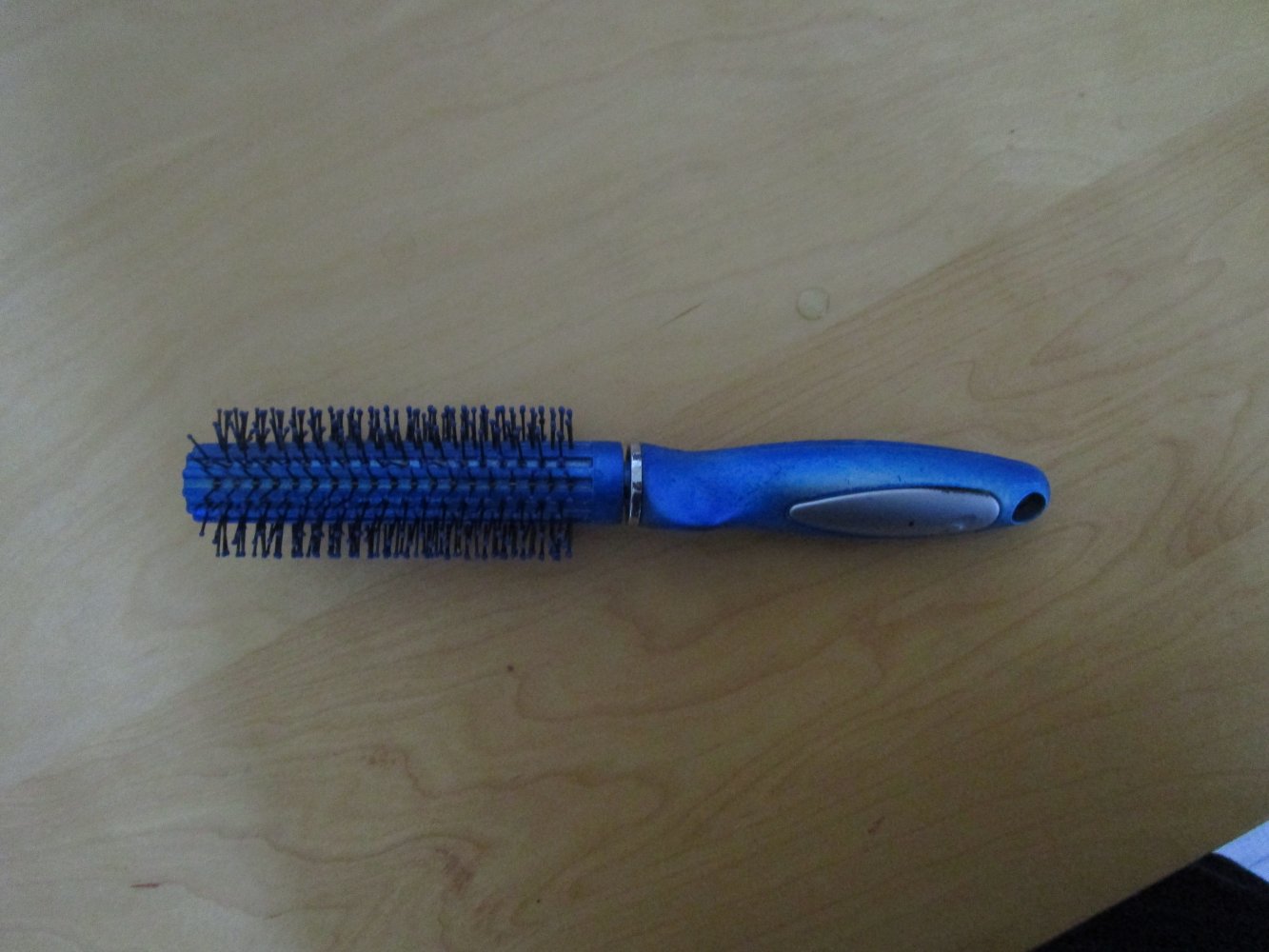 2 Haarbürsten Rundbürsten 1x7cm Durchmesser 1x4cm