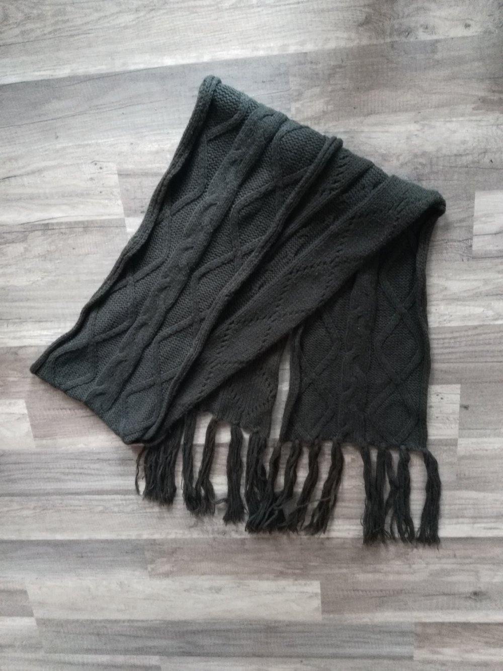 großer Schal olivgrün waldgrün Zopfmuster