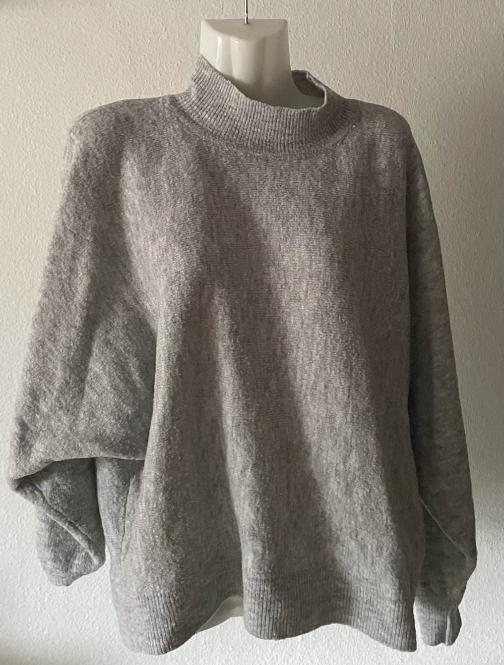 Pullover Grau