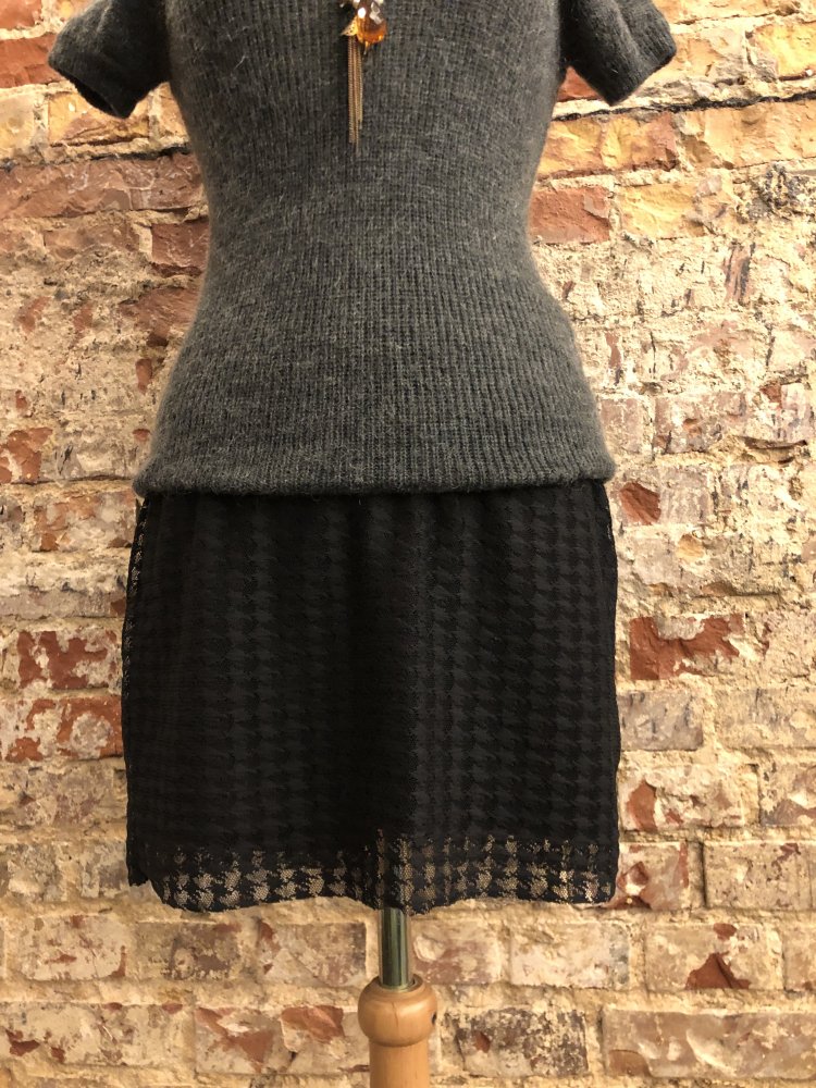 Wunderschöner schwarzer zweilagiger Rock von janina Größe 40 M