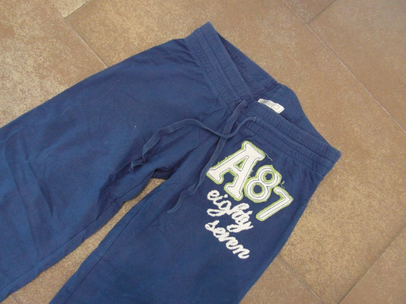 Aeropostale Jogginghose Joggpants SweatPants GR. XXS 32