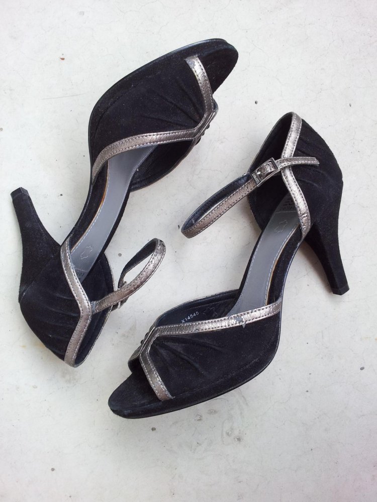 Esprit Sandale Sandalette in 38, Schwarz/Silber, Wildleder, NEU