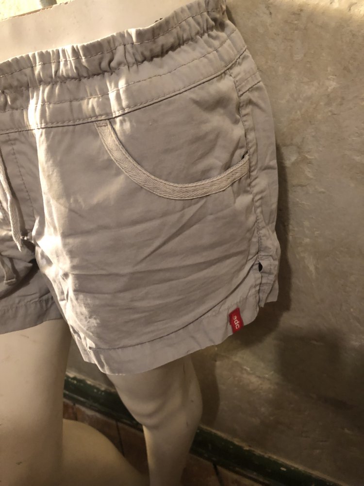 Hellgraue Shorts von Esprit