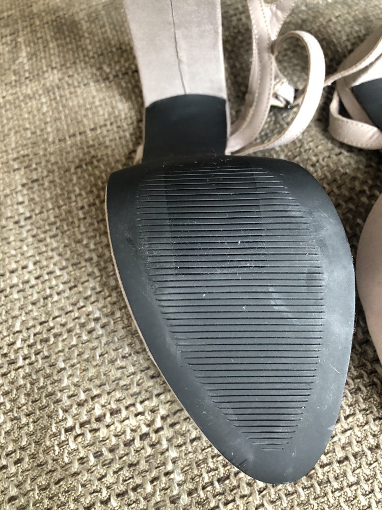 Plateau Pumps von New Look