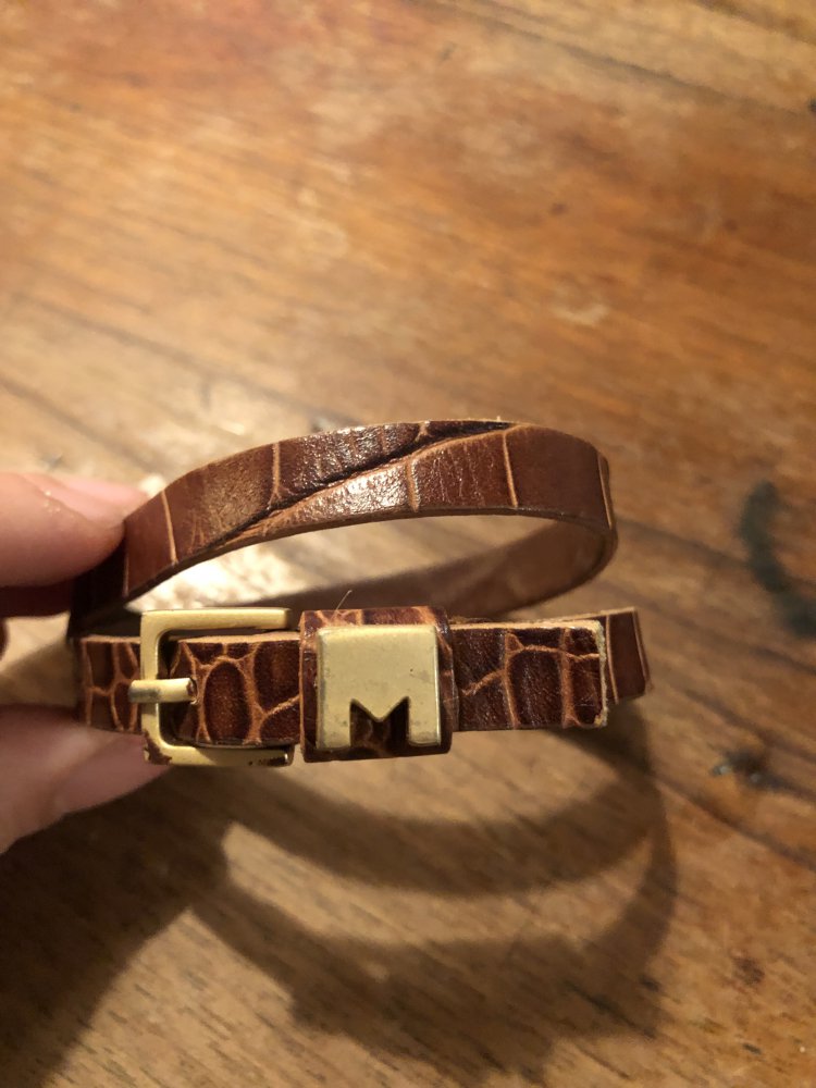 Armband aus Kunstleder 