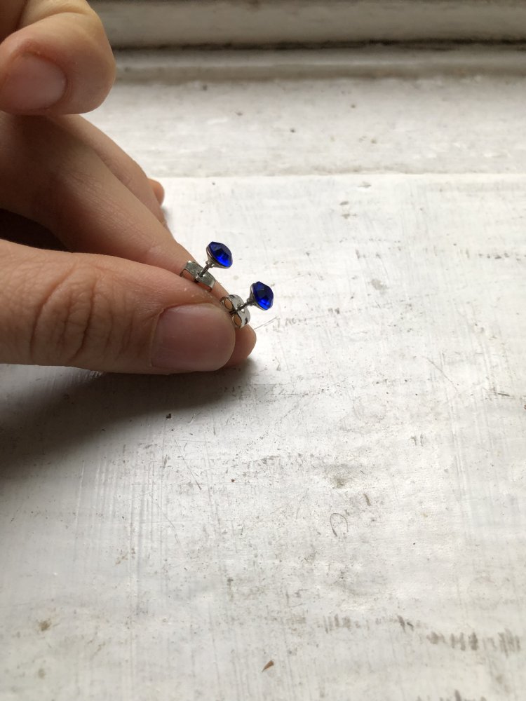 Steckerohrringe blau