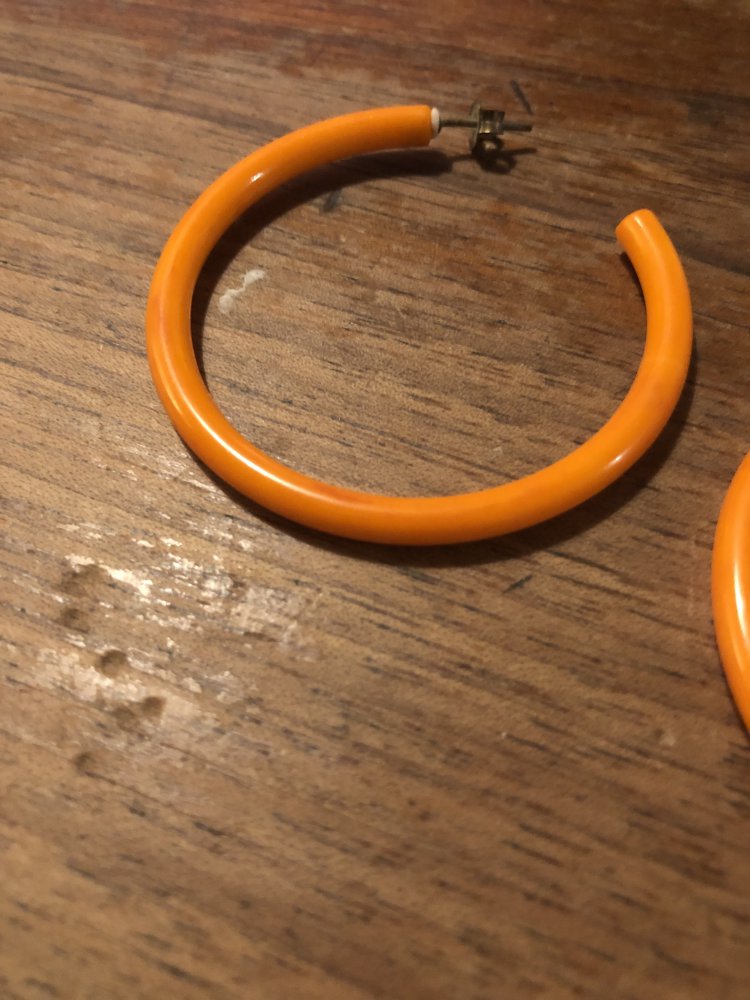 Orangene runde Ohrringe 