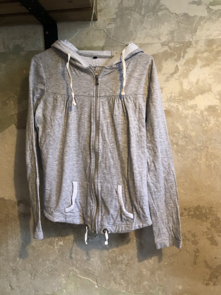Sweatshirt mit Kapuze