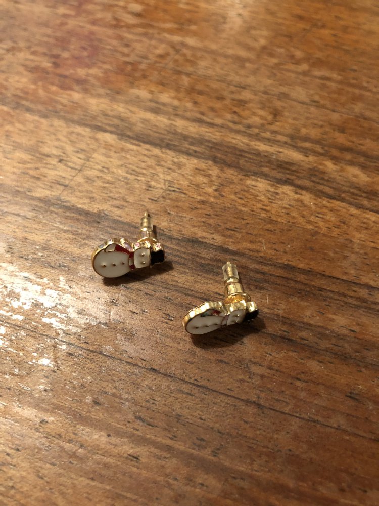 Ohrringe in Schneemannform