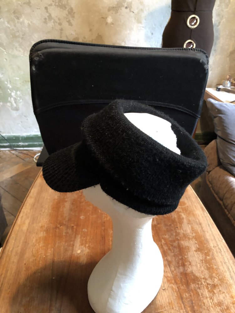 Schirmmütze schwarz