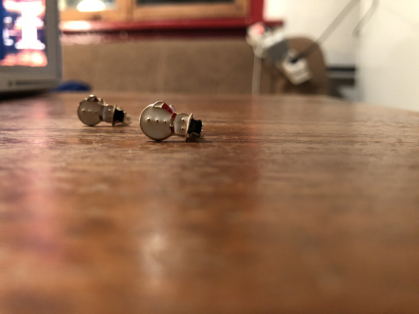 Ohrringe in Schneemannform