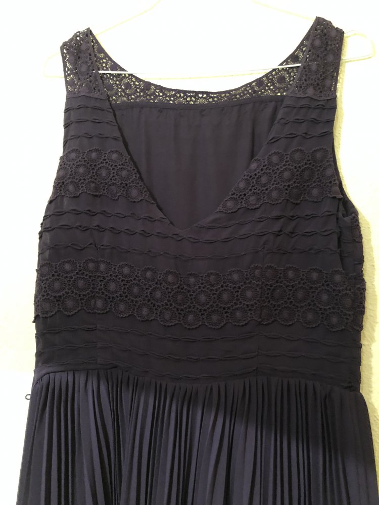 Plisseekleid von Oasis