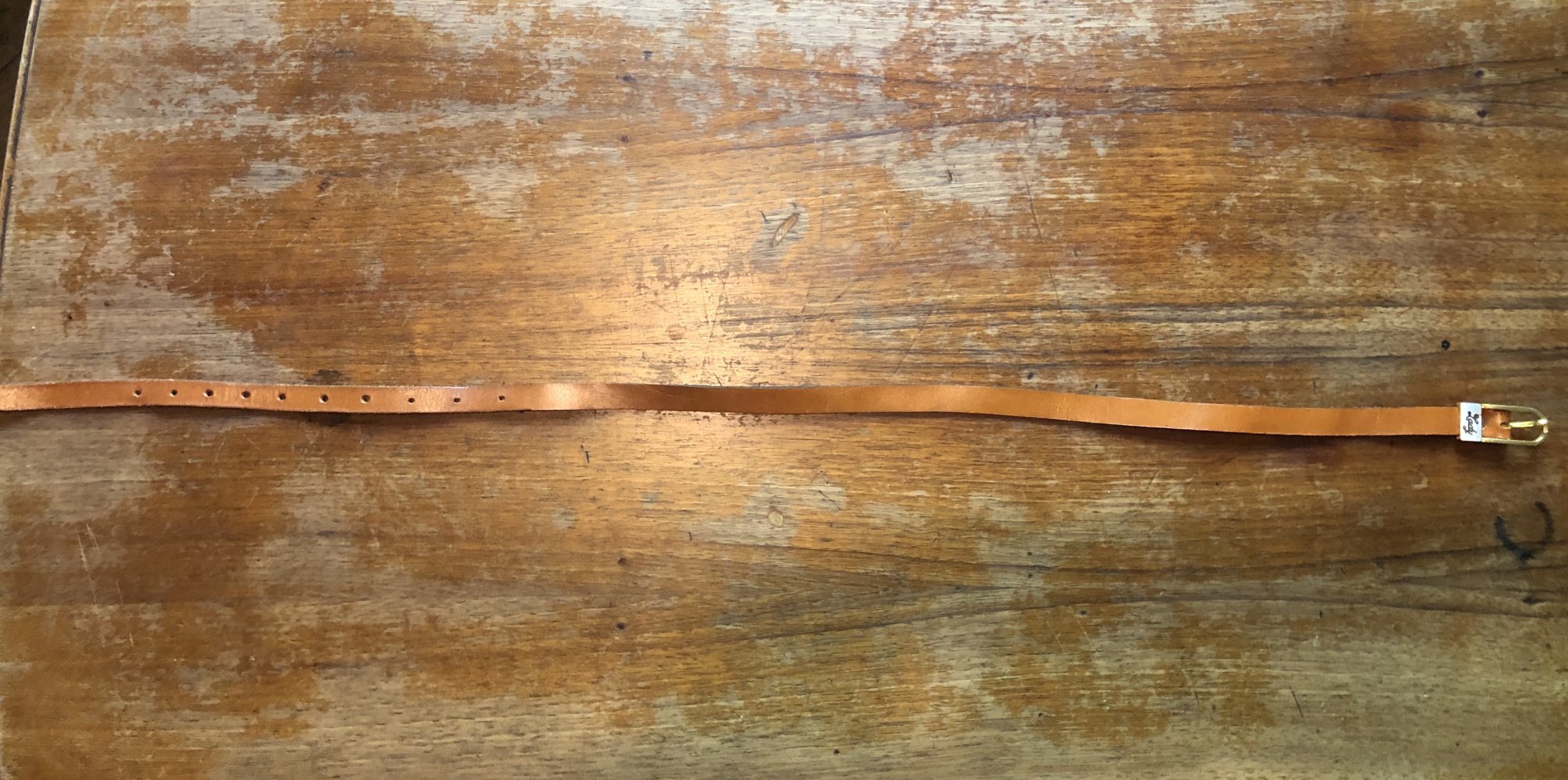 Schmaler Ledergürtel 