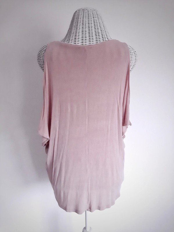 Rosa Amisu Cold-Shoulder-Oberteil | Gr. XS (eher Gr. S/M) | Oversize | Sommer