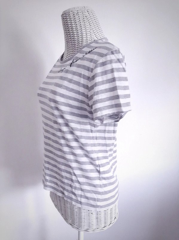 Gestreiftes H&M T-Shirt | Gr. S | Stickerei | Schriftzug | Rundhals