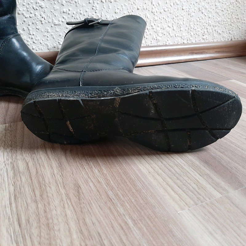 Schwarze Stiefel (34)