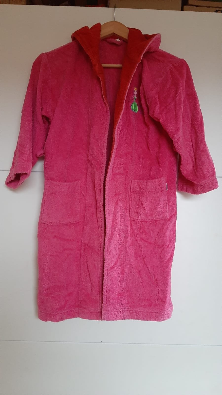 Pink/Roter Bademantel