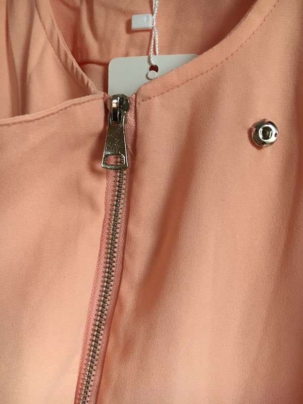 Korallfarbene Bomberjacke