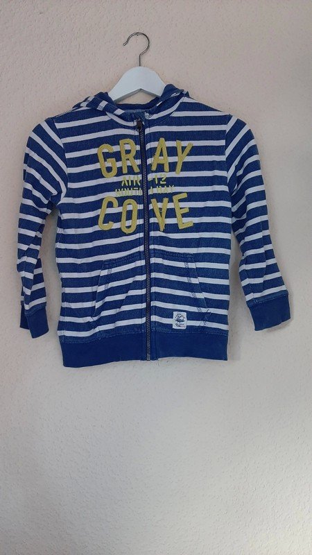 Blau gestreifte Sweatjacke