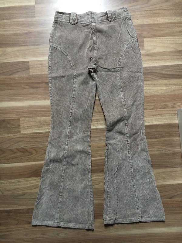 Braune Kordhose