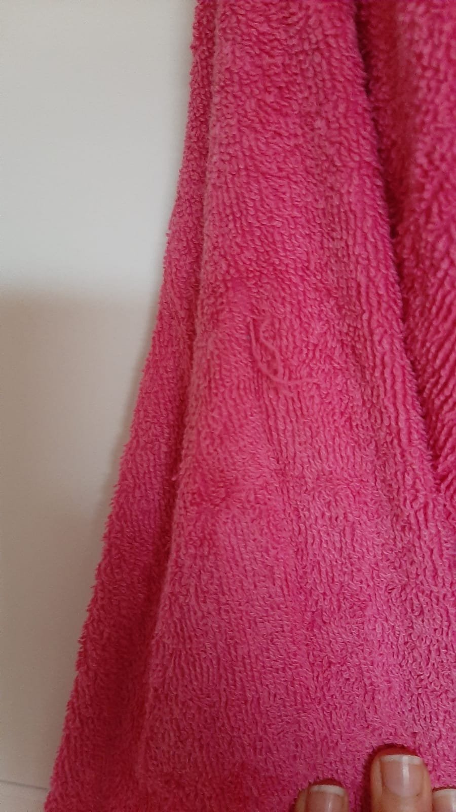 Pink/Roter Bademantel