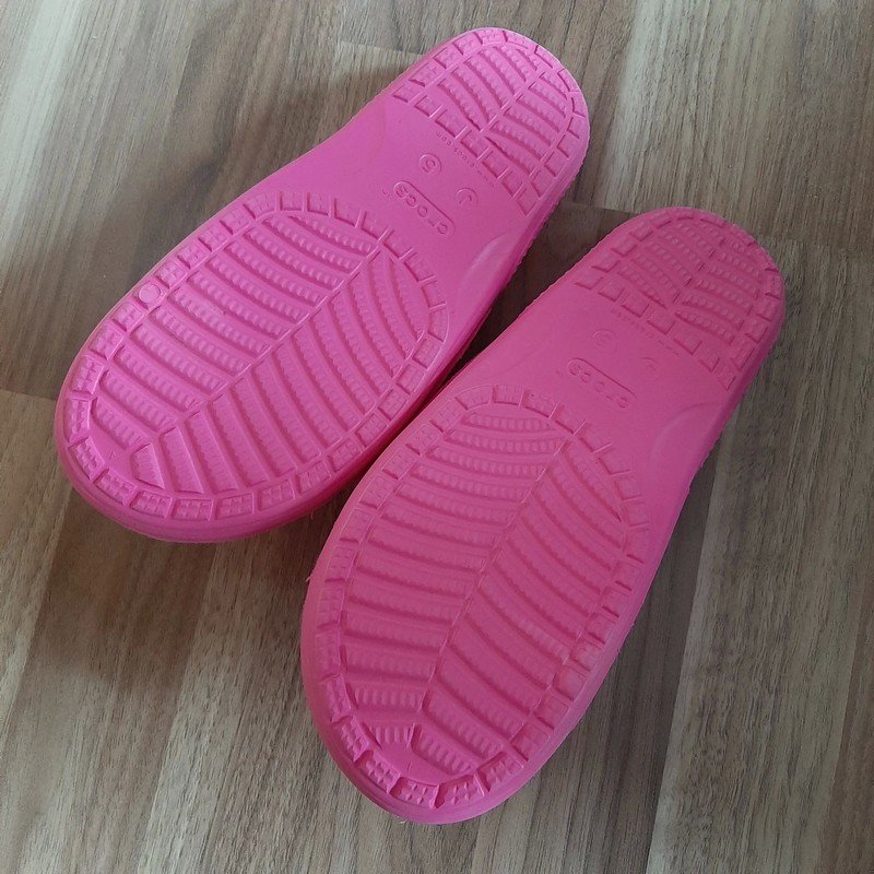 Pinke Crocs Slide Sandalen