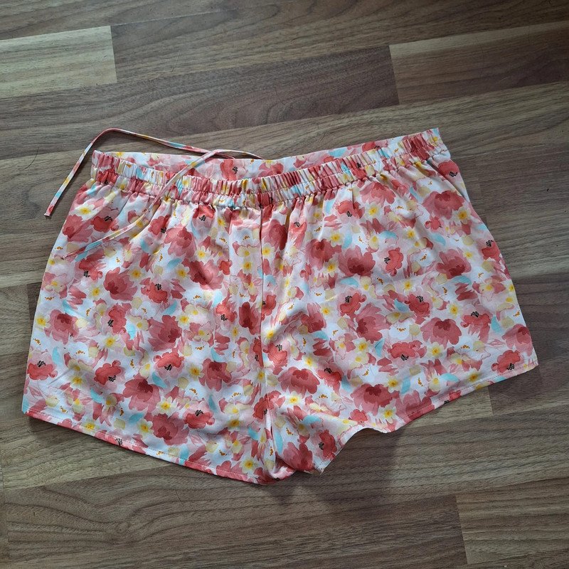 Kurze Schlafanzughose Blumenmuster