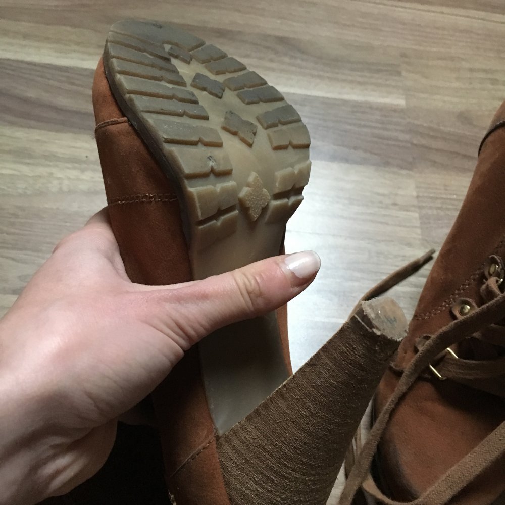 Braune Schnürstiefelette zum Schnüren