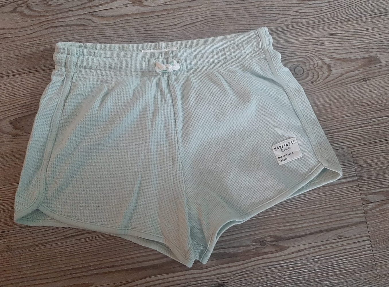 Mintgrüne Shorts Waffeloptik