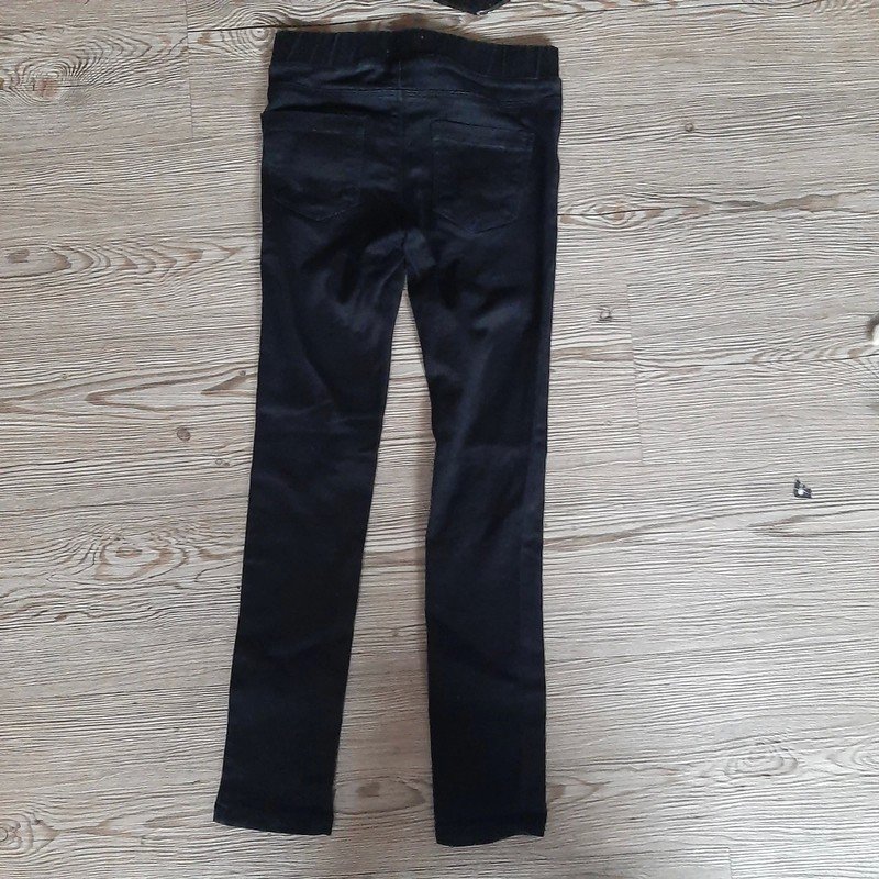 Schwarze Skinny Hose