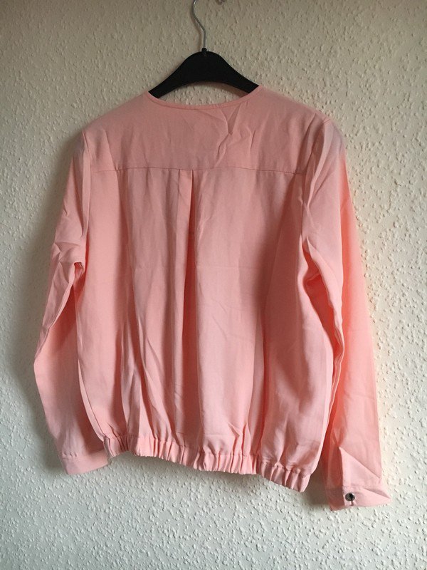 Korallfarbene Bomberjacke