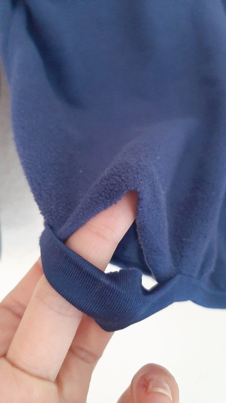 Dunkelblaue Fleecejacke