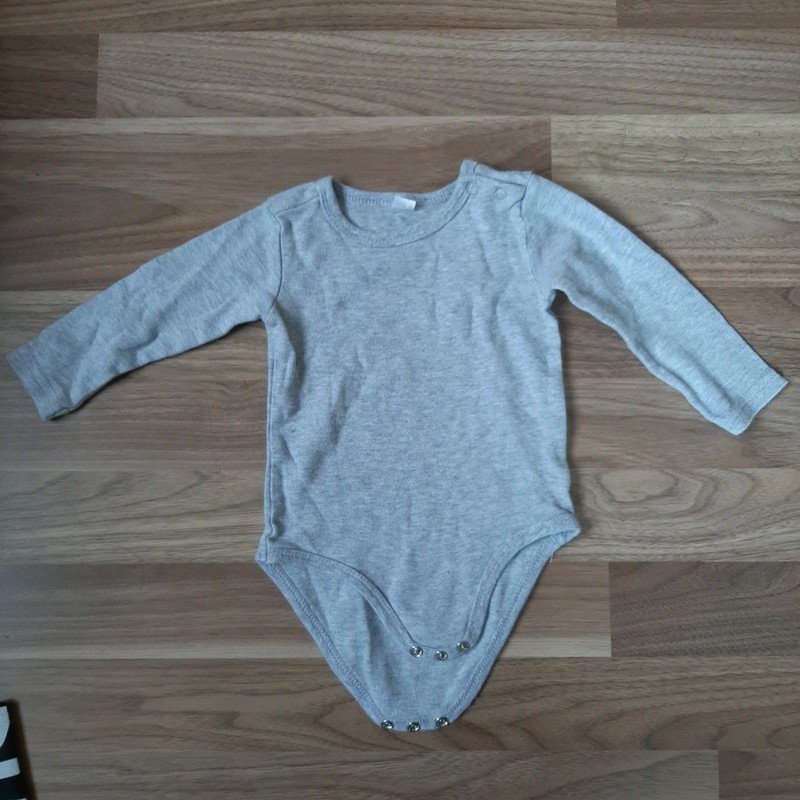 Grauer Body (langarm)