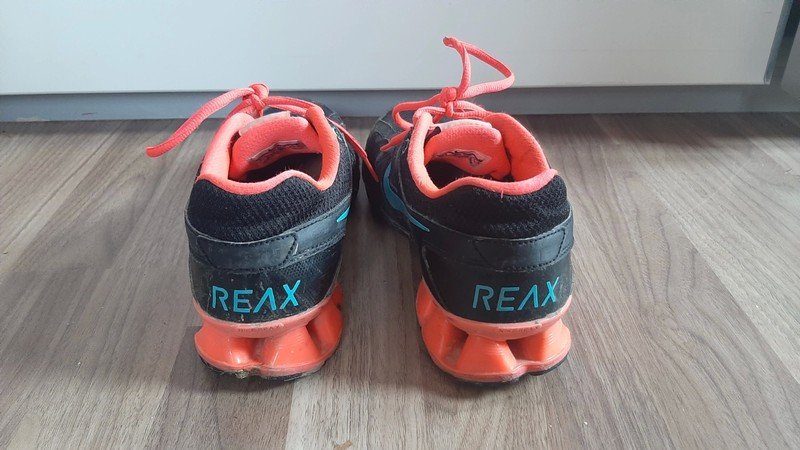 Nike Reak Run 8