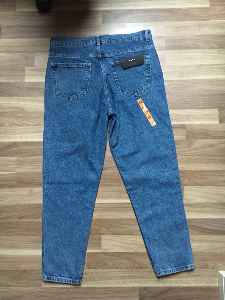ZARA Jeans Relaxed-Fit (NEU)