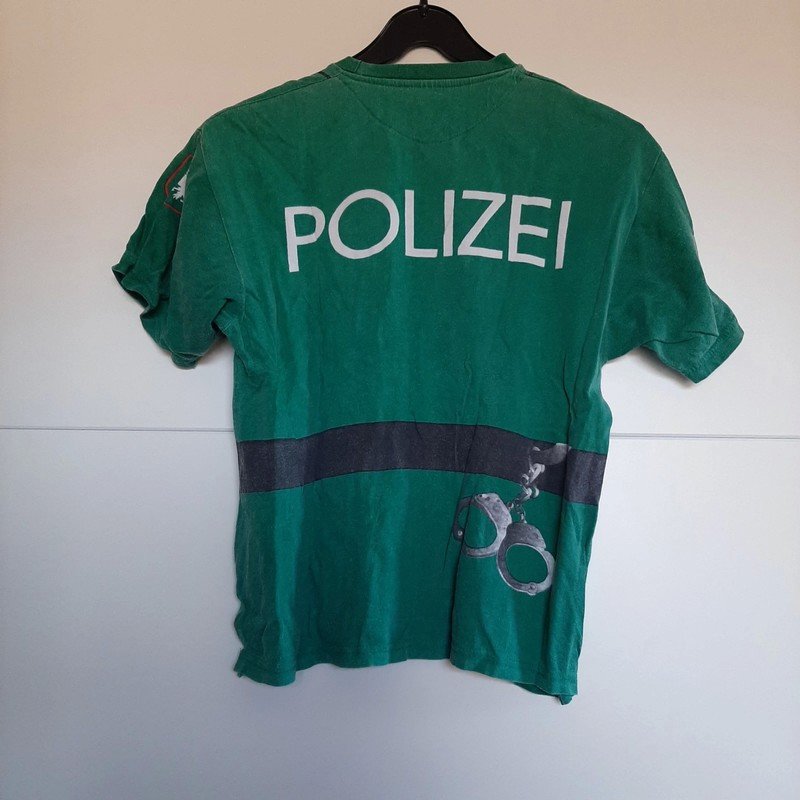 Grünes Polizei T-Shirt