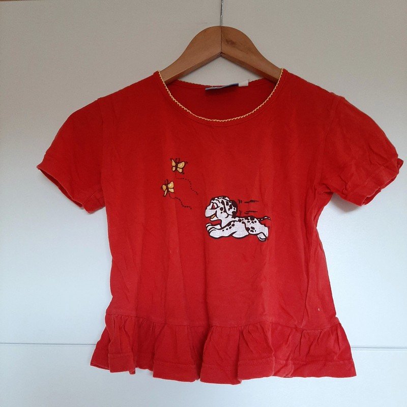 Rotes Dalmatiner T-Shirt
